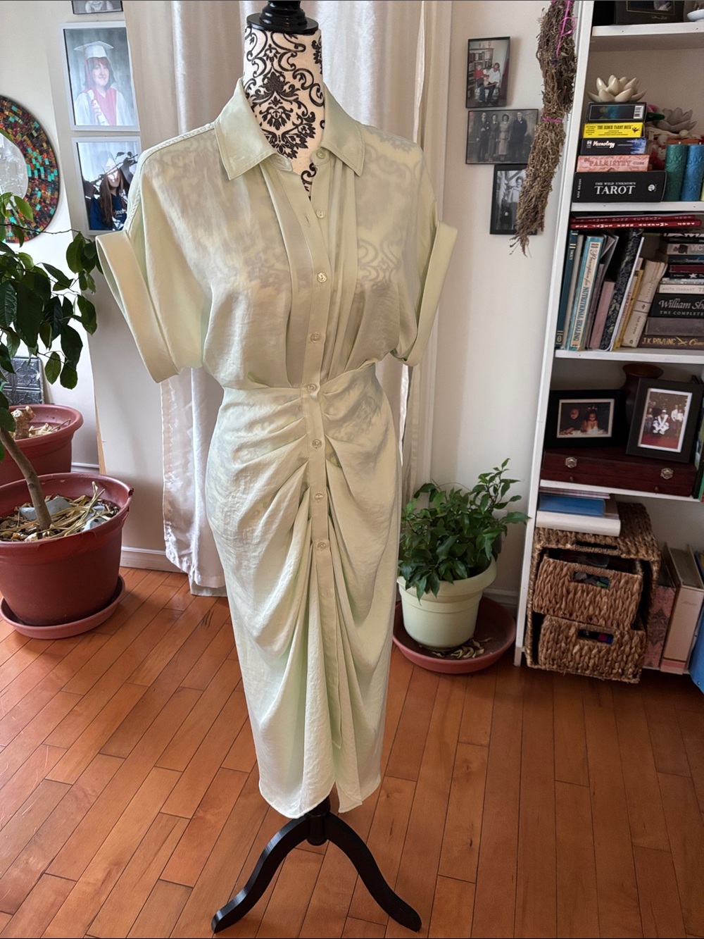 Steve Madden Pale Green Button-Front Ruched Midi Dress